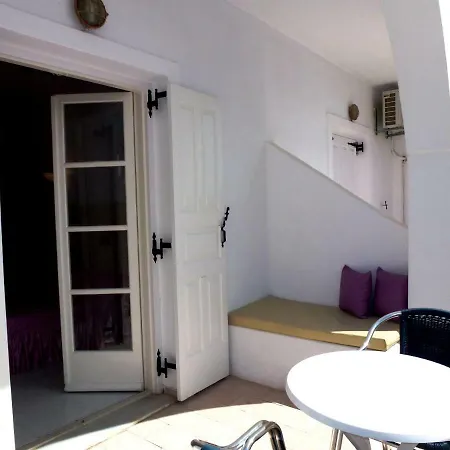 Hotel Bougainvillea Kamari (Santorini)